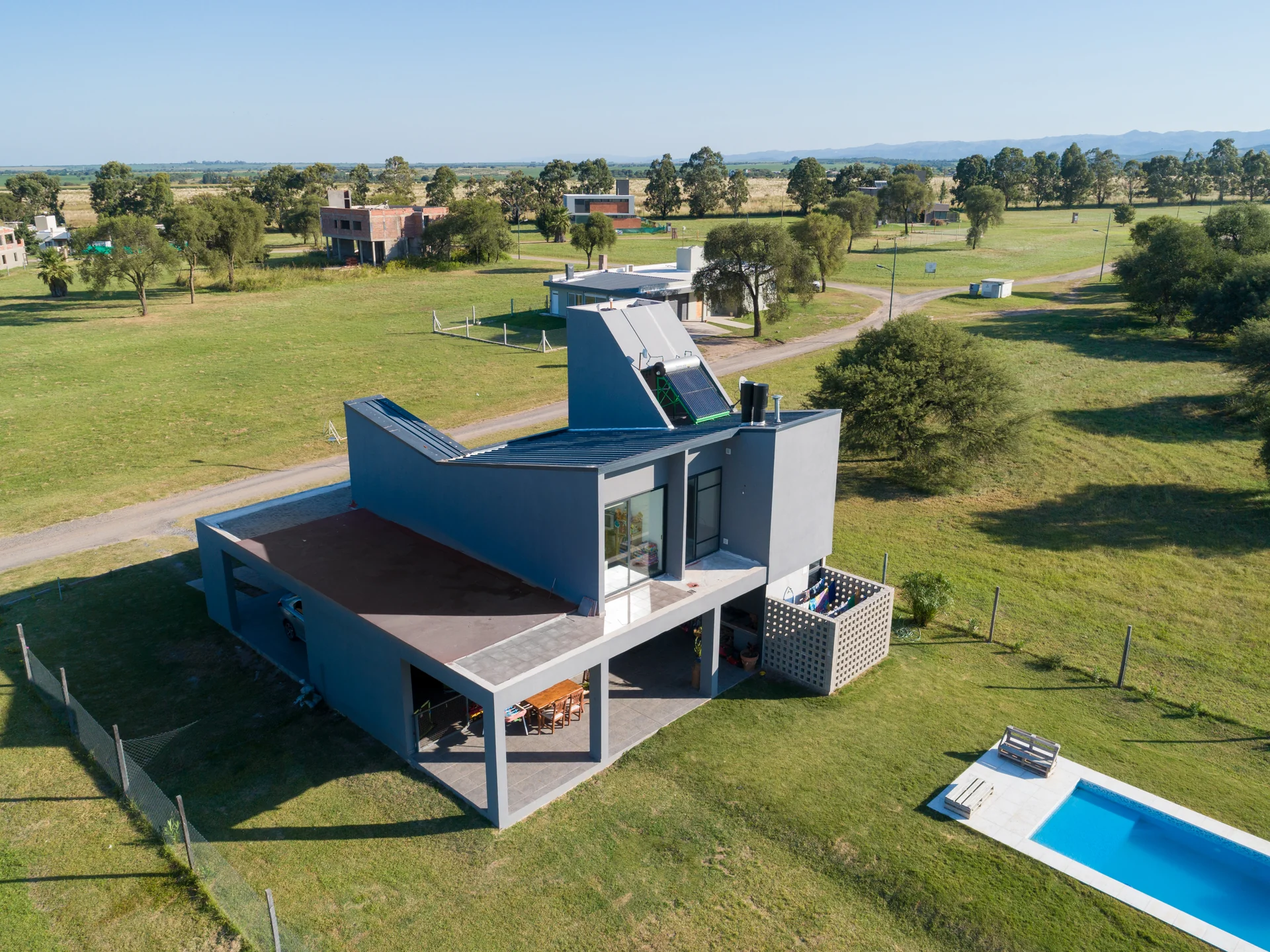 Arquitectura como Proceso Abierto: La Práctica Situada y Consciente de Sol Blanc