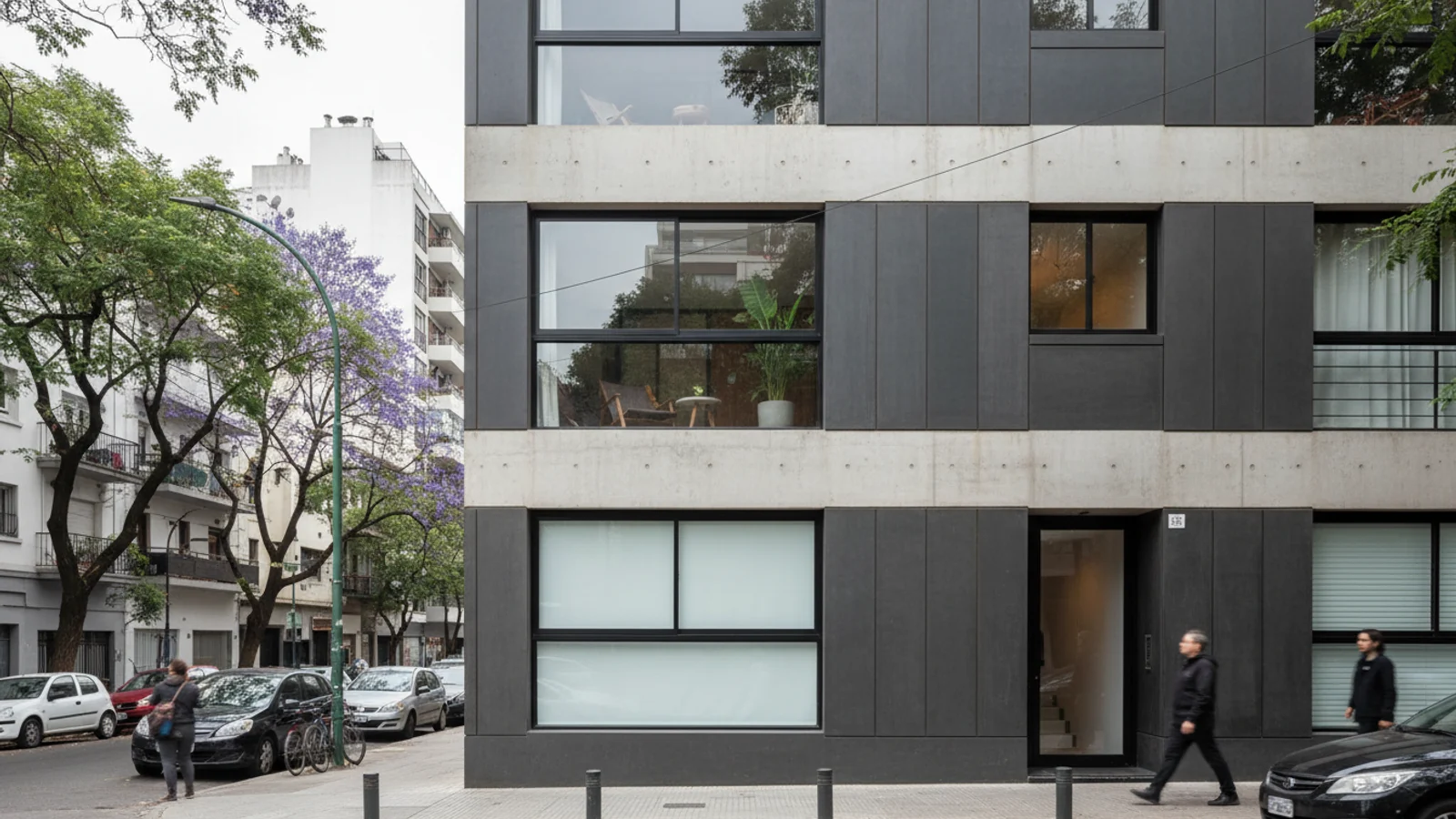 La Vivienda Familiar se Adapta: Eficiencia y Flexibilidad en Lotes Urbanos Reducidos