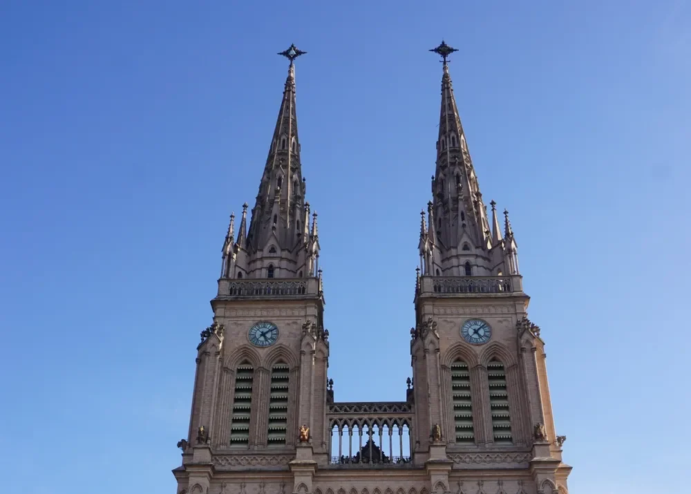 Concurso en Luján: un estudio platense ganó el diseño para renovar el acceso a la Basílica