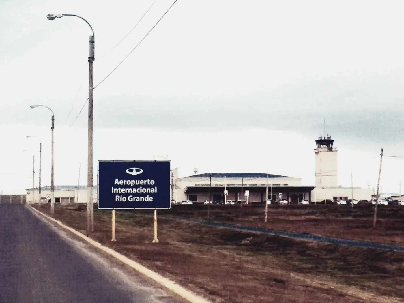 Sospechan cartelización en la licitación del aeropuerto de Río Grande, con ofertas casi idénticas
